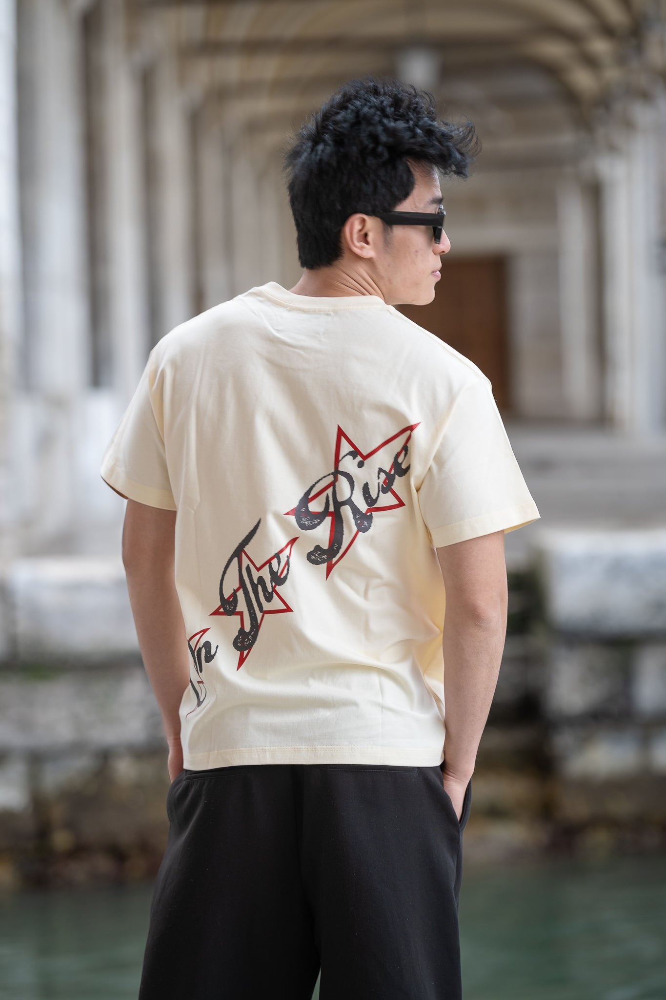 tee rising stars cream
